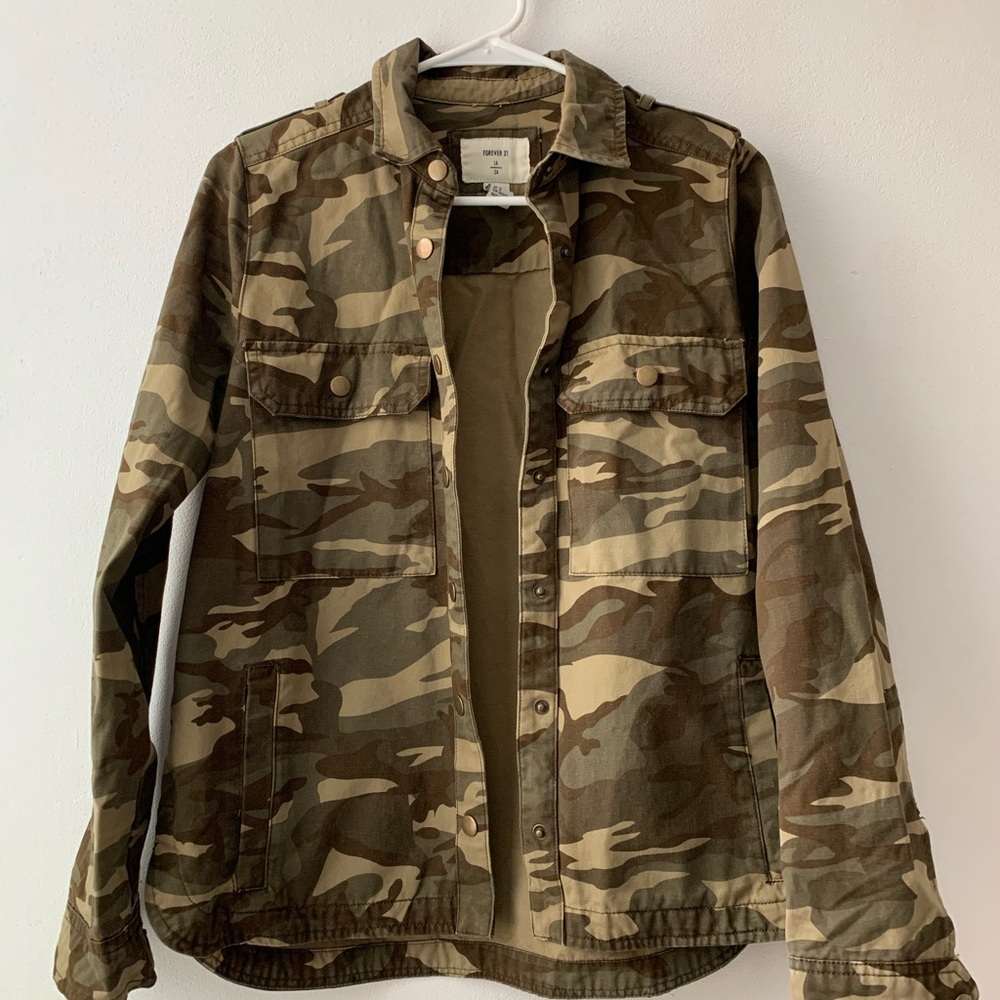 jacket - Picture 3 of 4